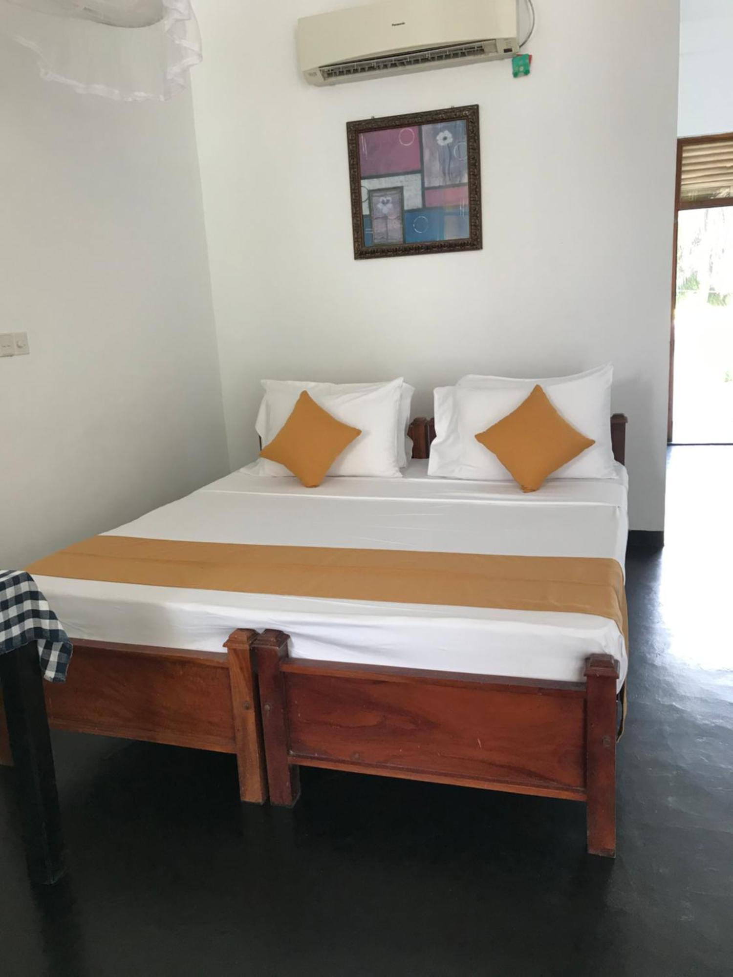 Sunray Beach House Tangalle Exterior photo
