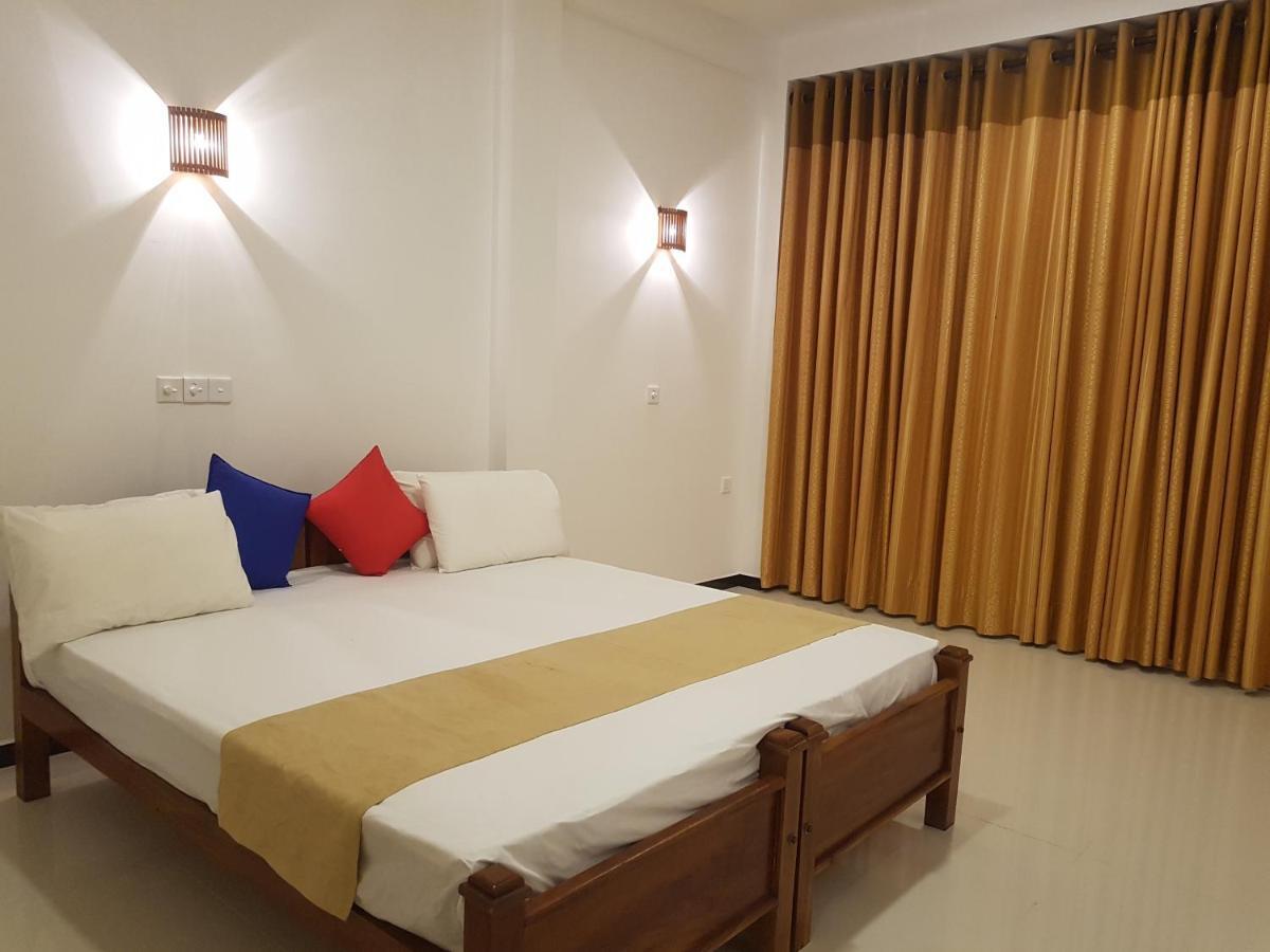 Sunray Beach House Tangalle Exterior photo